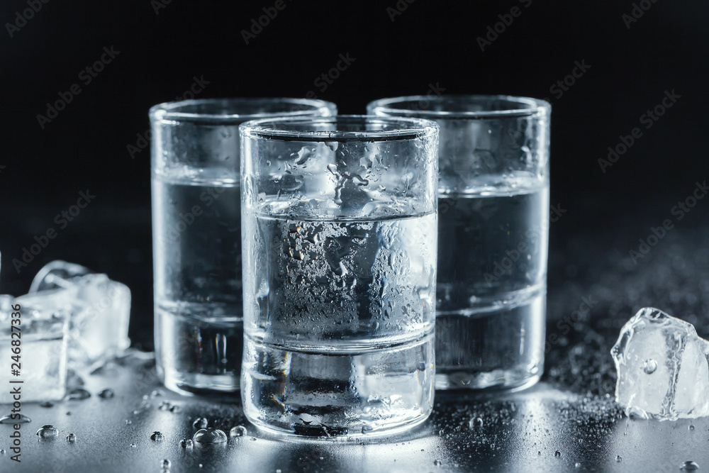 Alkohole